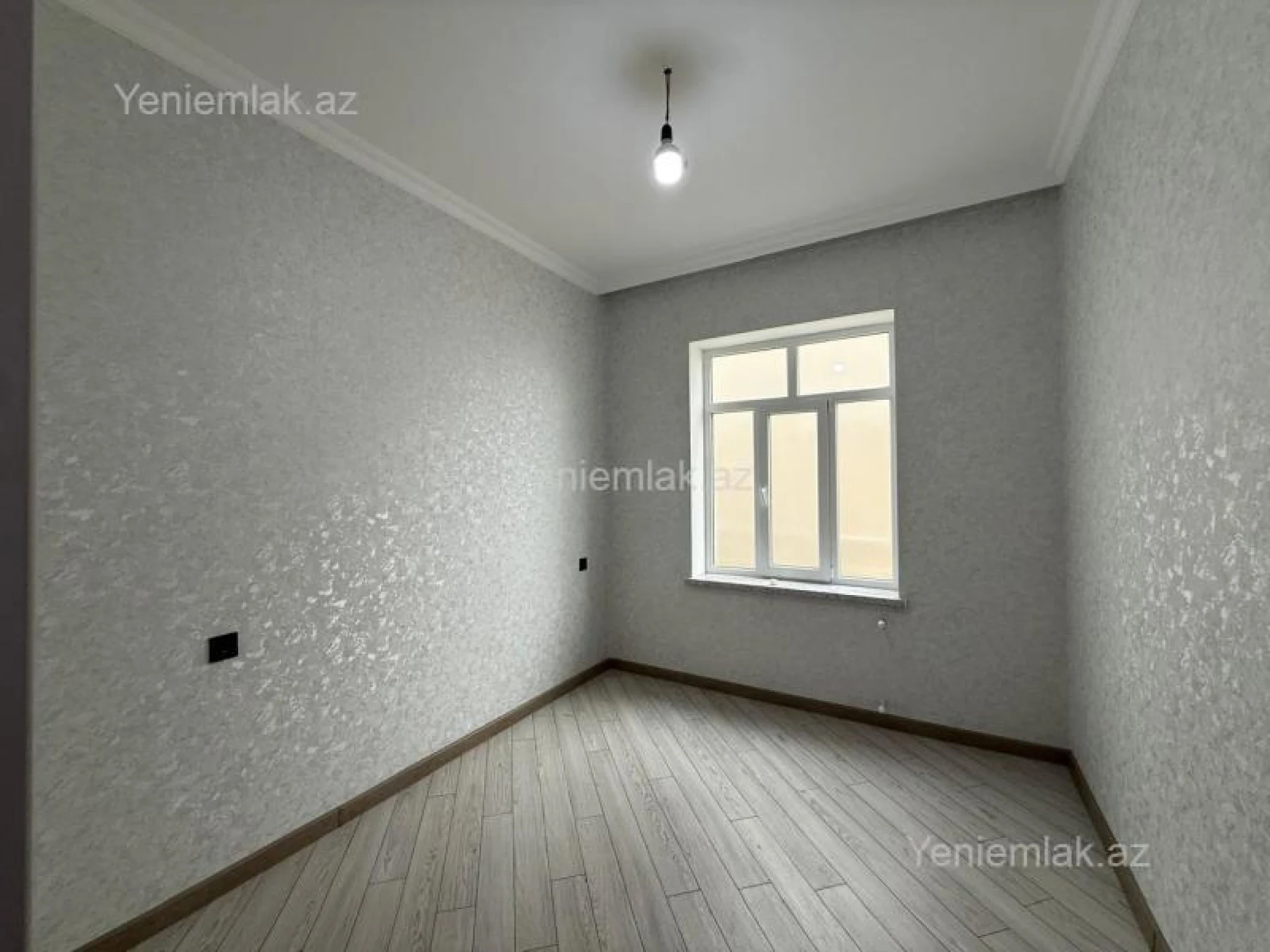 Satılır 4 otaqlı həyət evi 130 m²