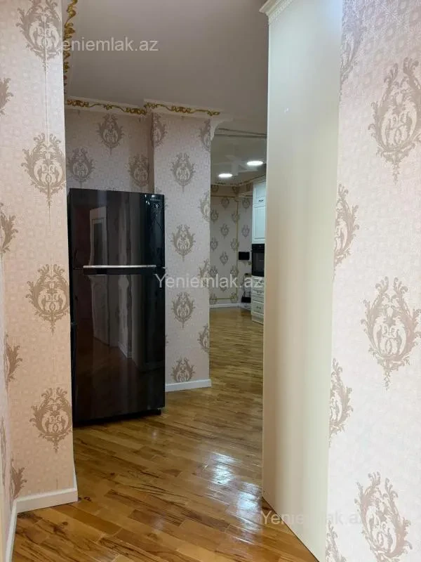 Satılır 3 otaqlı yeni tikili 92 m²