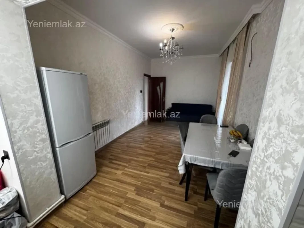 Satılır 2 otaqlı köhnə tikili 40 m²