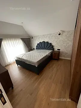 Satılır 6 otaqlı həyət evi 200 m²