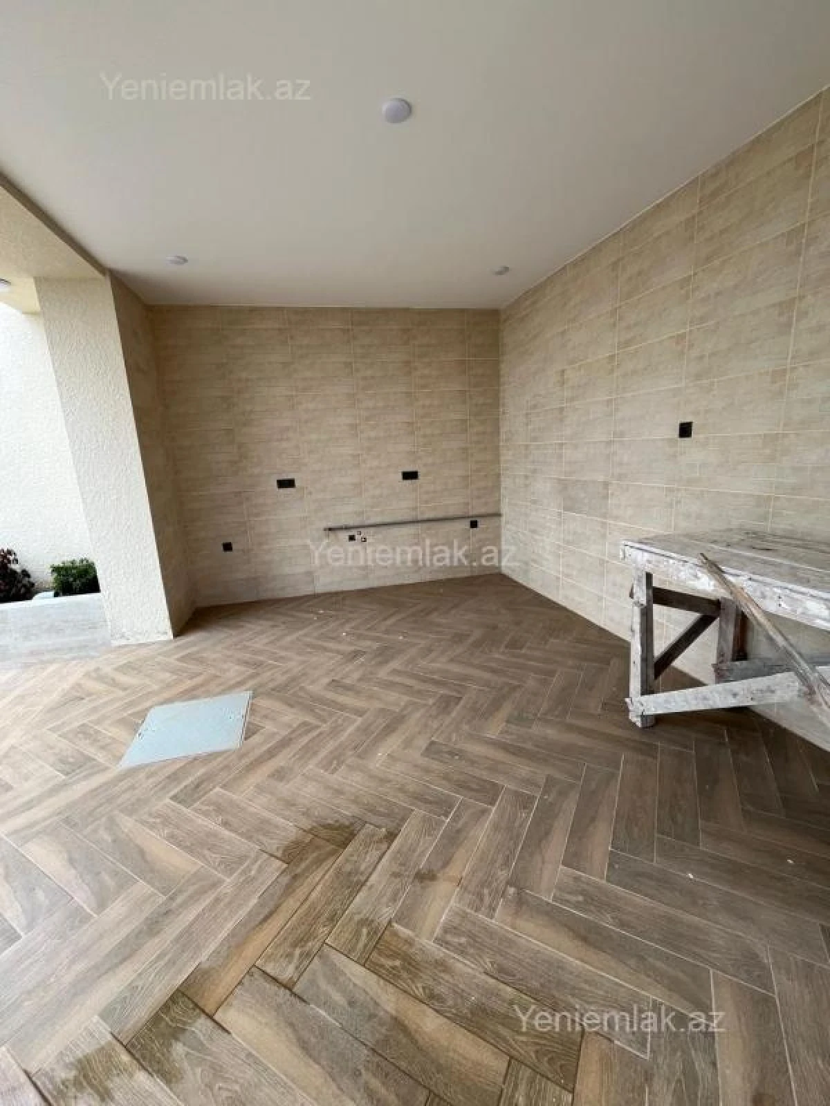 Satılır 6 otaqlı həyət evi 200 m²