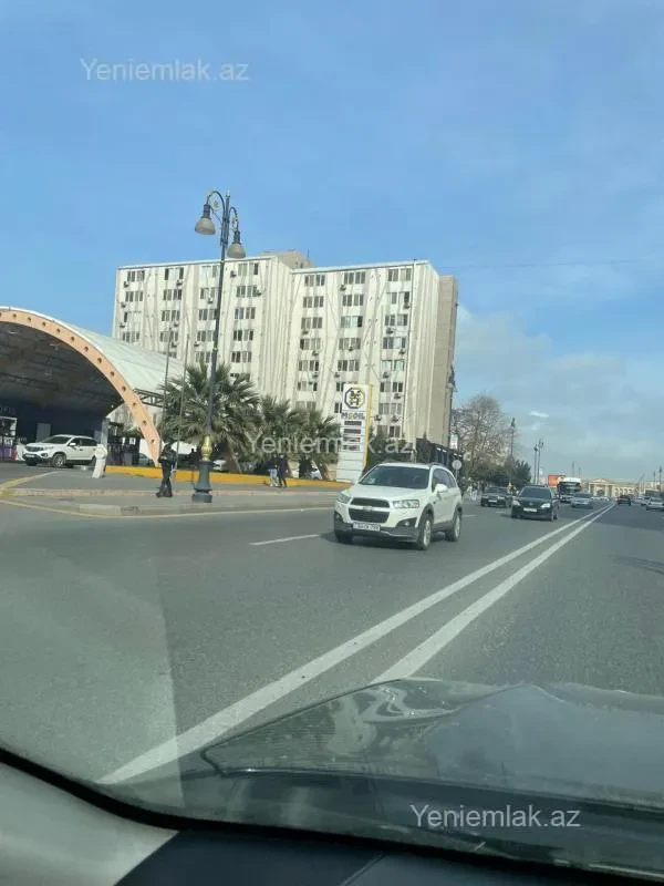 Satılır 2 otaqlı köhnə tikili 38 m²