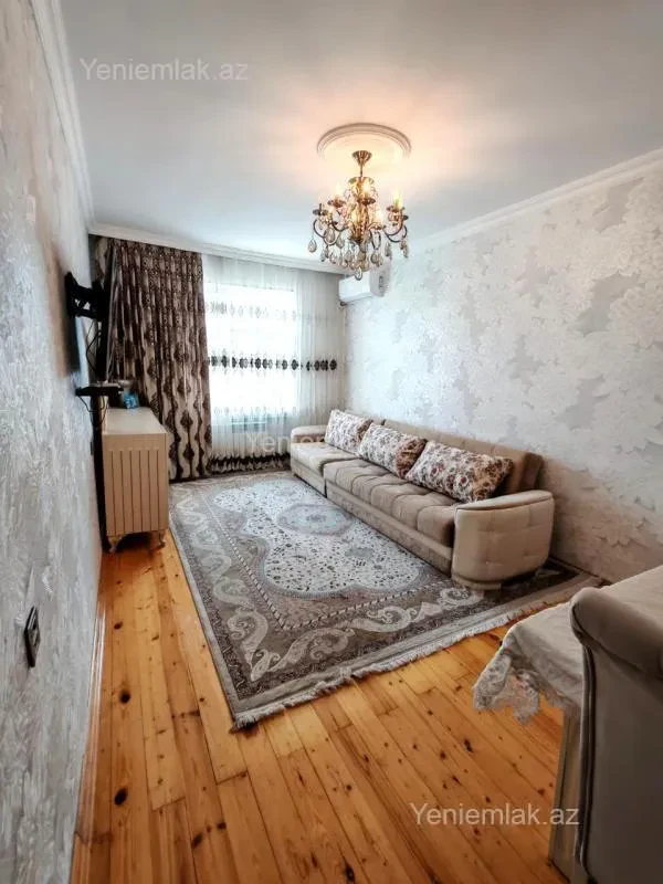 Satılır 2 otaqlı köhnə tikili 55 m²