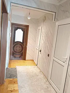 Satılır 2 otaqlı köhnə tikili 55 m²