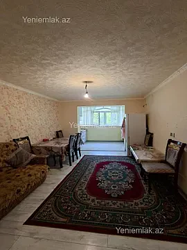 Satılır 3 otaqlı köhnə tikili 70 m² — Sumqayıt, 8-ci mikrorayon 3 otaq 70.00 m²