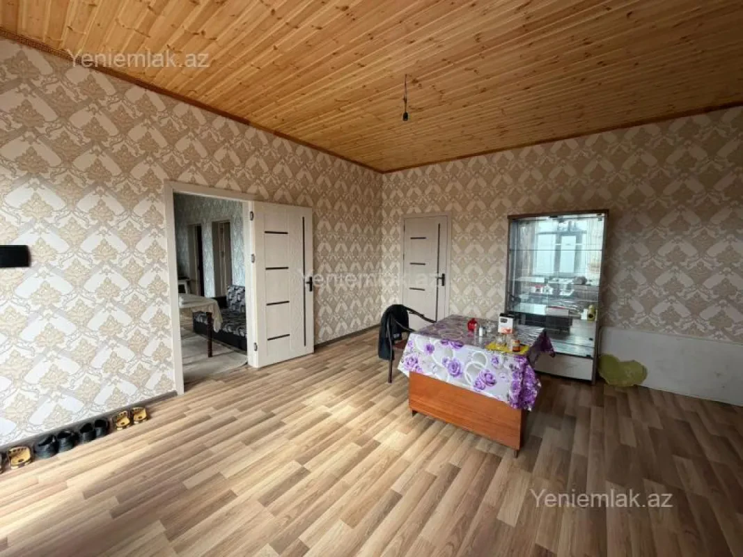 Satılır 4 otaqlı həyət evi 110 m²