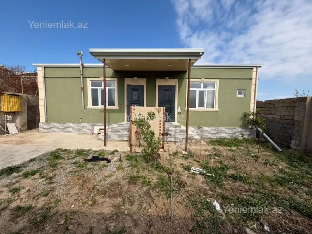 Satılır 4 otaqlı həyət evi 110 m²