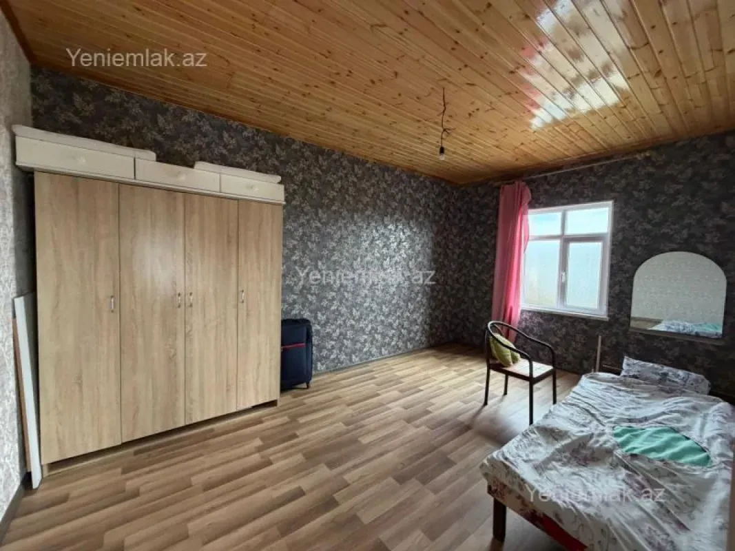 Satılır 4 otaqlı həyət evi 110 m²
