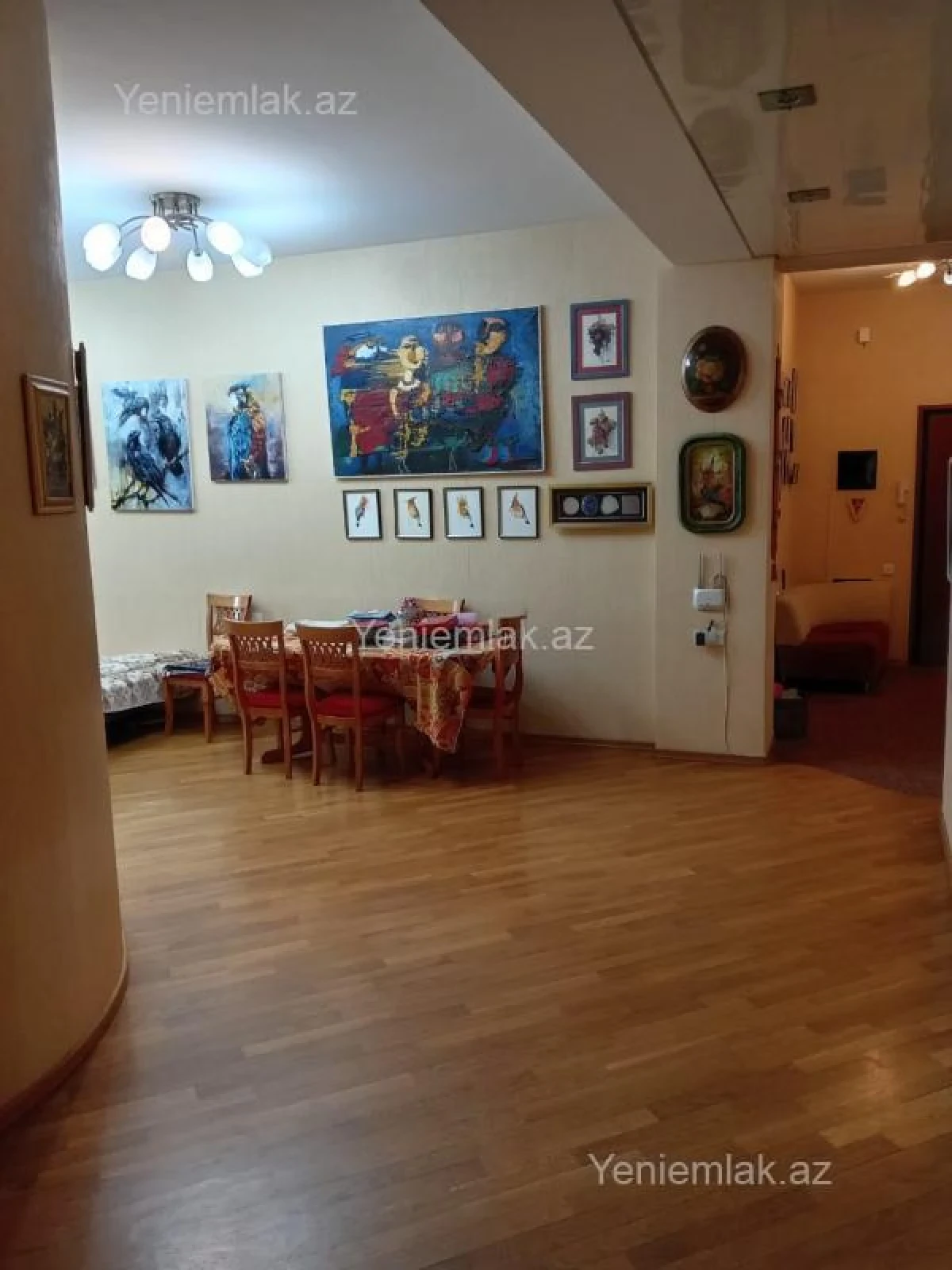 Satılır 4 otaqlı yeni tikili 155 m²