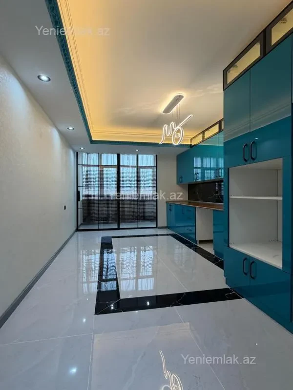 Satılır 3 otaqlı yeni tikili 92 m²