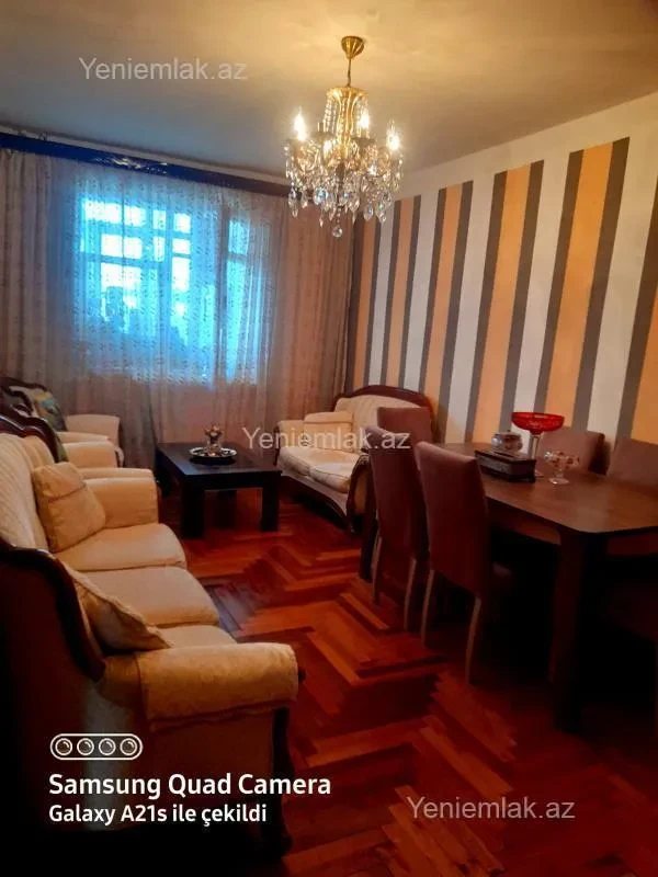 Satılır 3 otaqlı köhnə tikili 60 m²