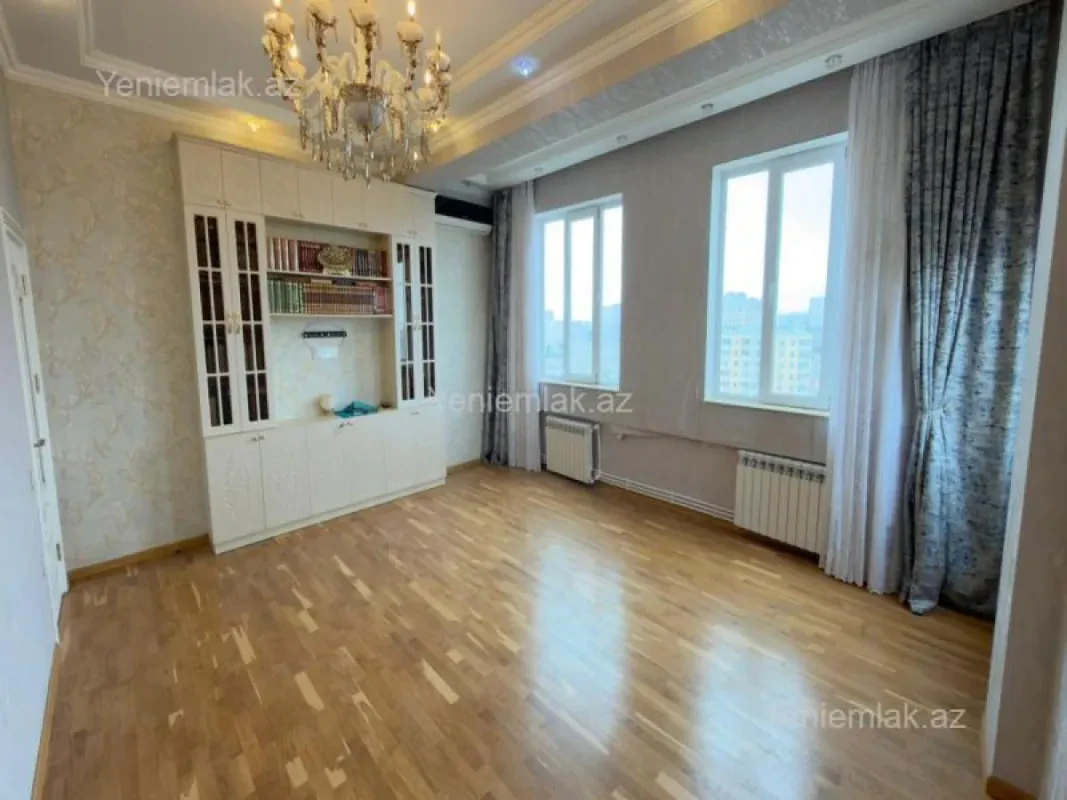 Satılır 3 otaqlı yeni tikili 114 m²