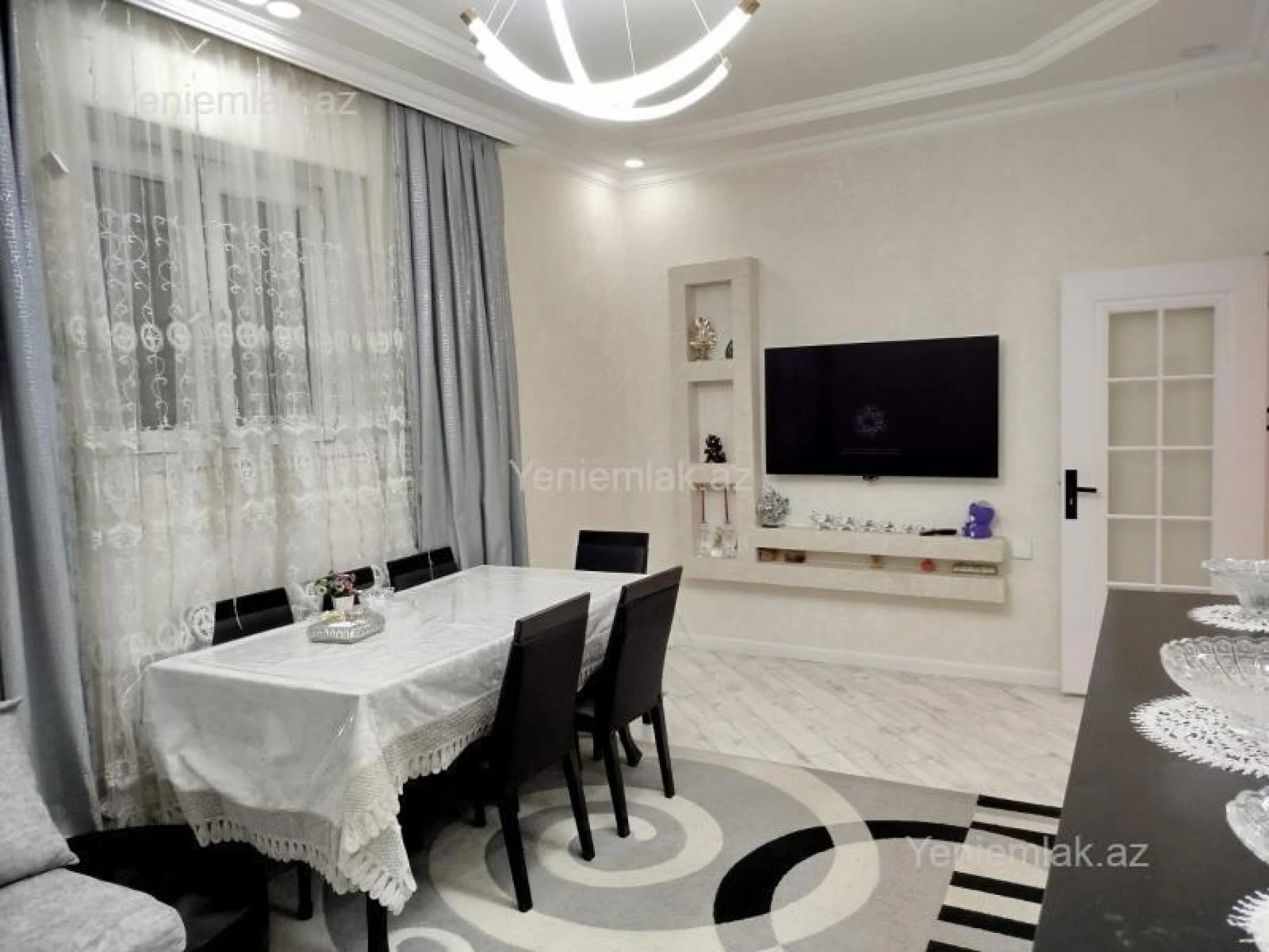Satılır 3 otaqlı həyət evi 190 m²