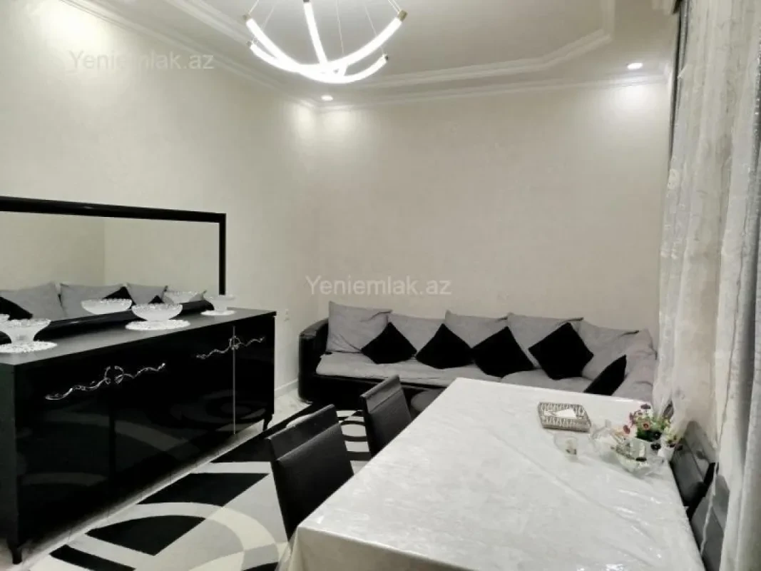 Satılır 3 otaqlı həyət evi 190 m²