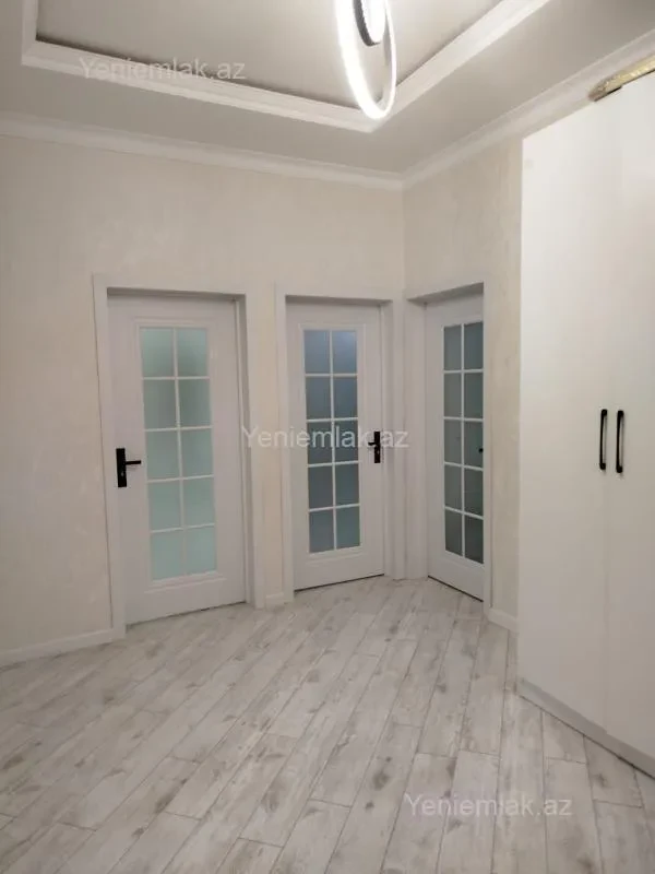 Satılır 3 otaqlı həyət evi 190 m²