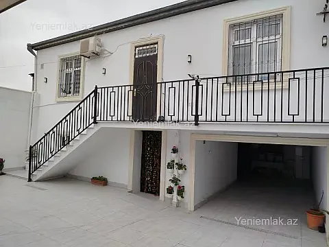 Satılır 3 otaqlı həyət evi 190 m²