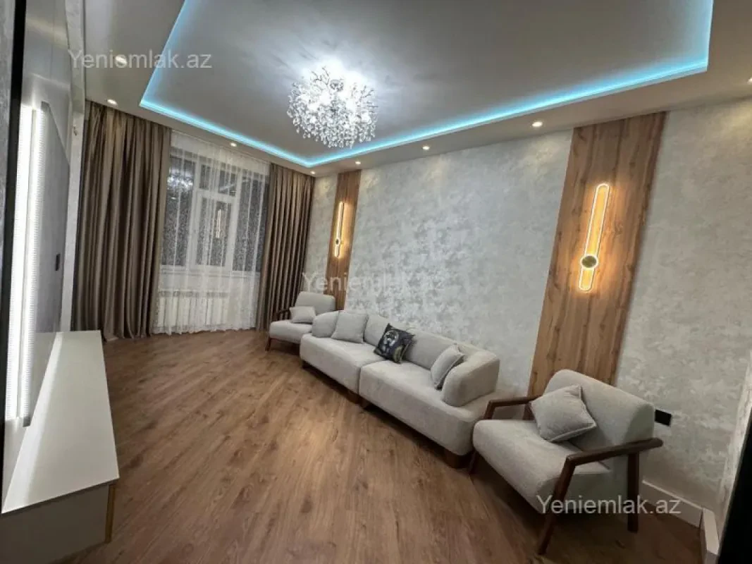 Satılır 3 otaqlı yeni tikili 80 m²