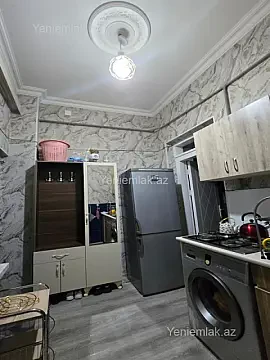 Satılır 2 otaqlı köhnə tikili 41 m²