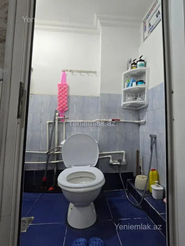 Satılır 2 otaqlı köhnə tikili 41 m²