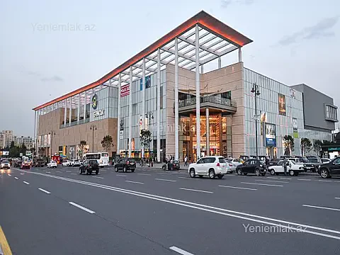 Satılır 3 otaqlı köhnə tikili 95 m² — Bakı, Nərimanov 3 otaq 95.00 m²