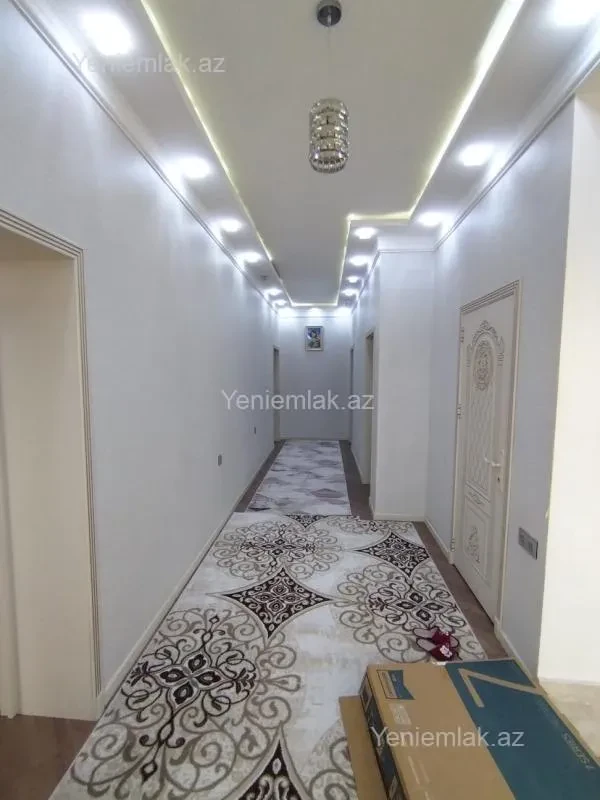 Satılır 9 otaqlı həyət evi 42 m²