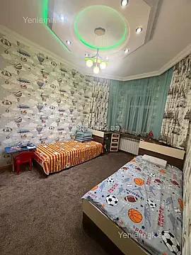 Satılır 4 otaqlı həyət evi 200 m²