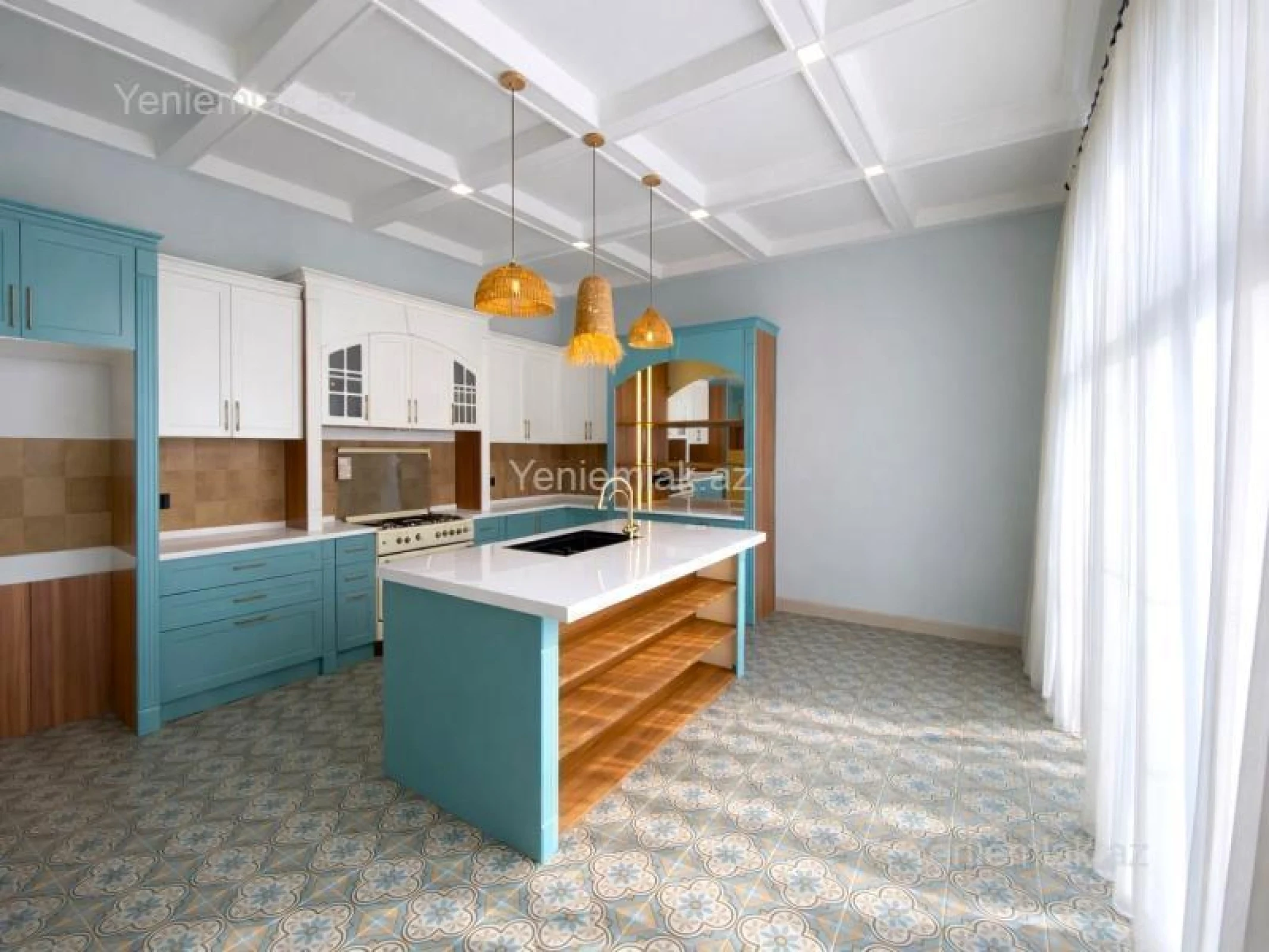 Satılır 5 otaqlı həyət evi 220 m²
