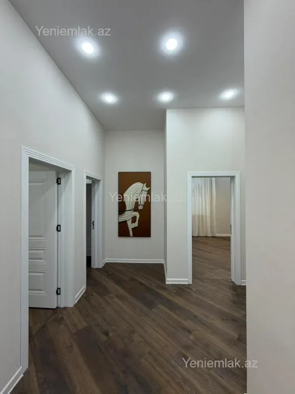 Satılır 4 otaqlı həyət evi 140 m²