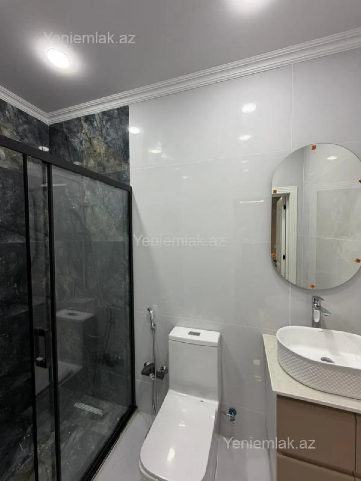 Satılır 4 otaqlı həyət evi 140 m²