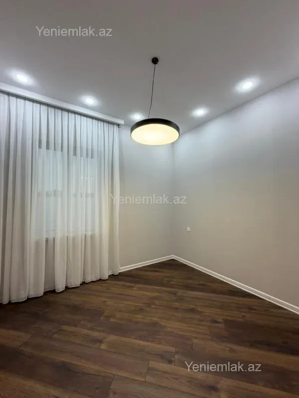 Satılır 4 otaqlı həyət evi 140 m²