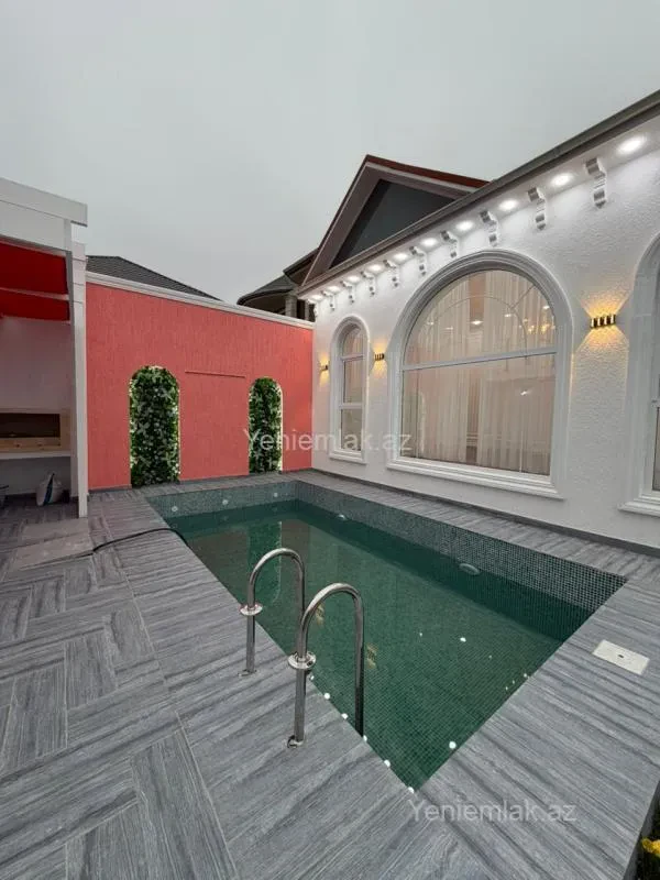 Satılır 4 otaqlı həyət evi 140 m²