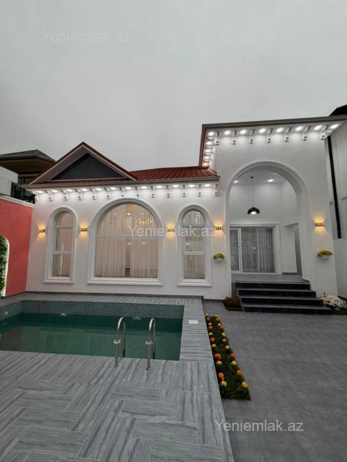 Satılır 4 otaqlı həyət evi 140 m²