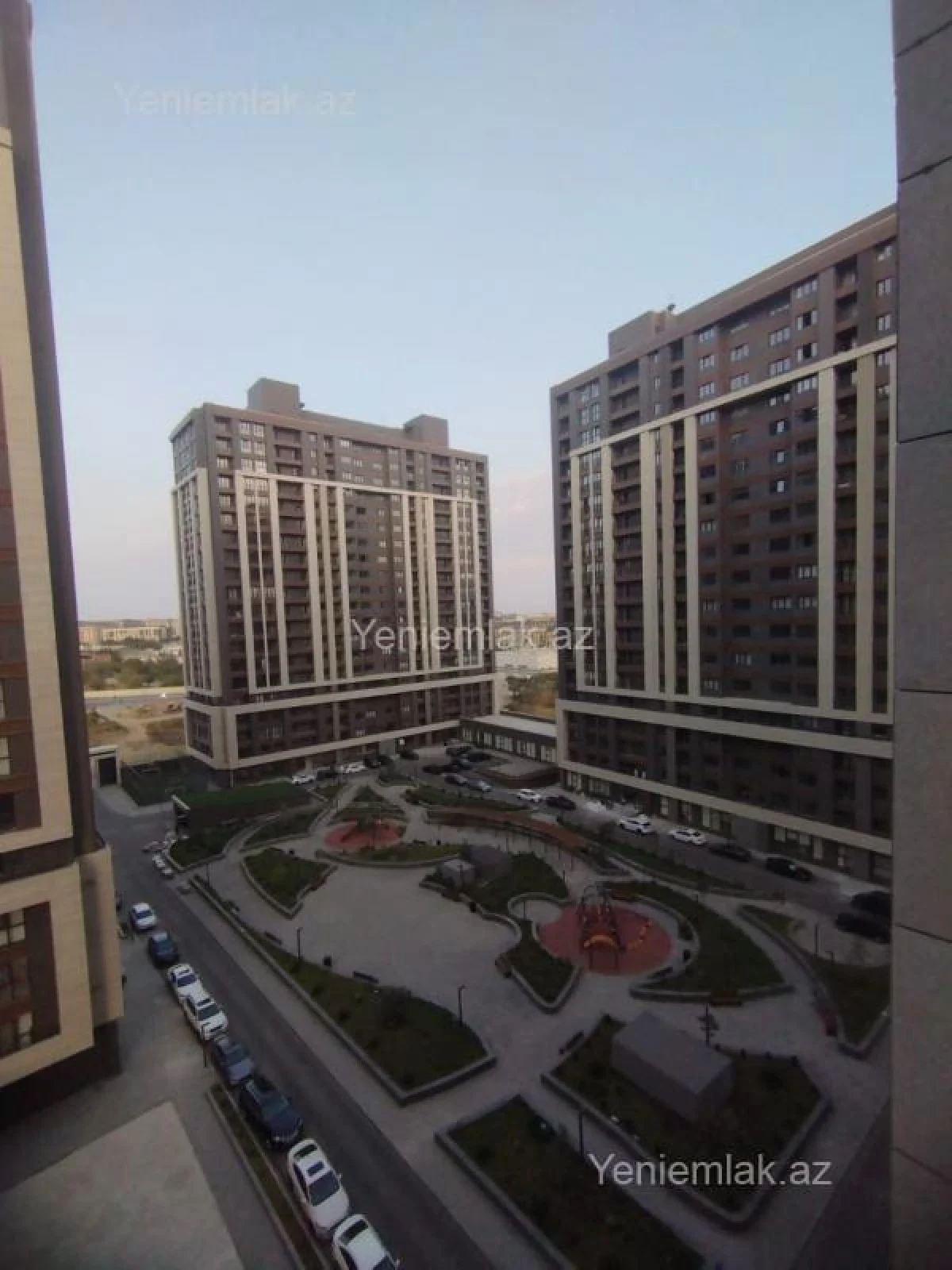 Satılır 3 otaqlı yeni tikili 127 m²