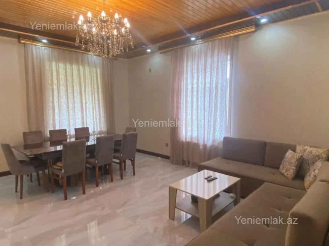 Satılır 4 otaqlı həyət evi 220 m²