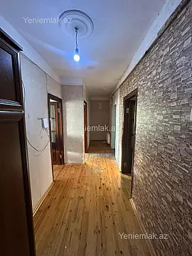 Satılır 3 otaqlı köhnə tikili 70 m² — Bakı, Suraxanı 3 otaq 70.00 m²