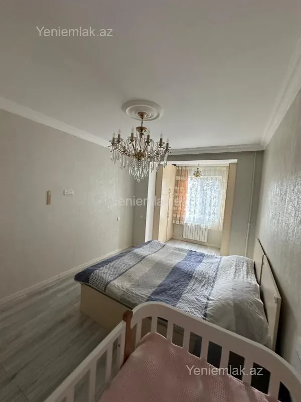 Satılır 2 otaqlı köhnə tikili 60 m²