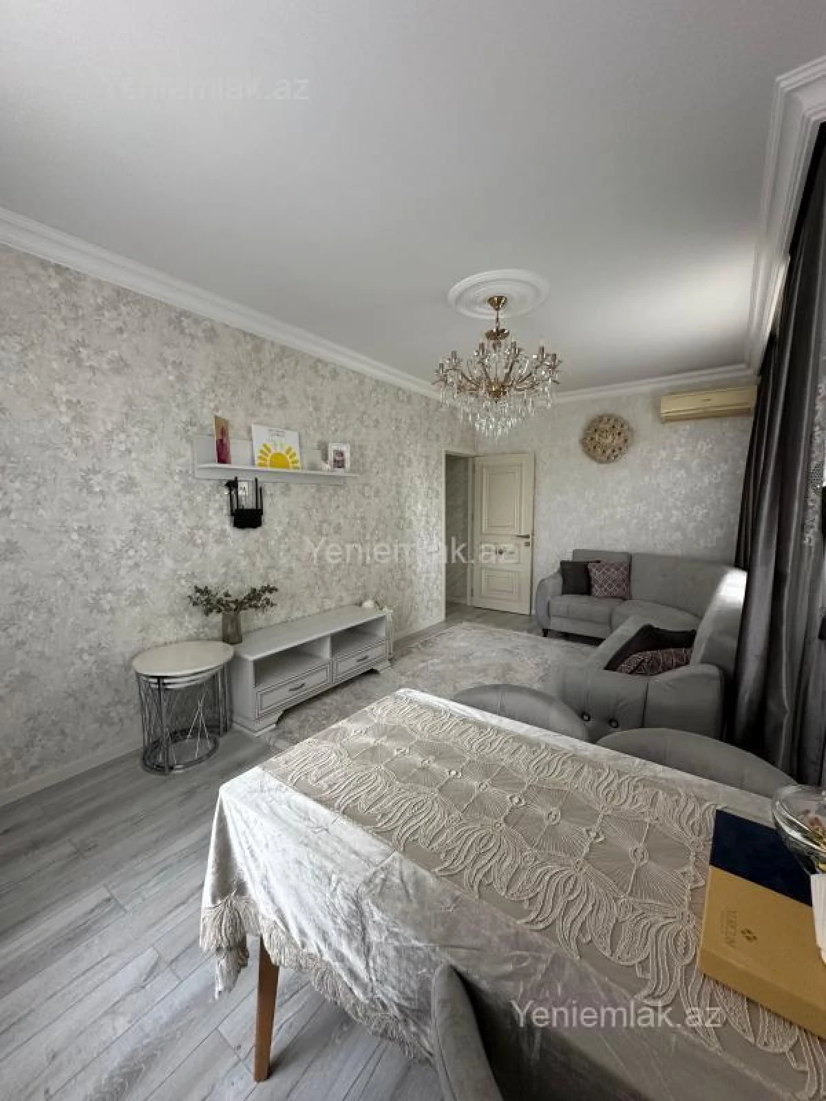 Satılır 2 otaqlı köhnə tikili 60 m²