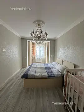 Satılır 2 otaqlı köhnə tikili 60 m²