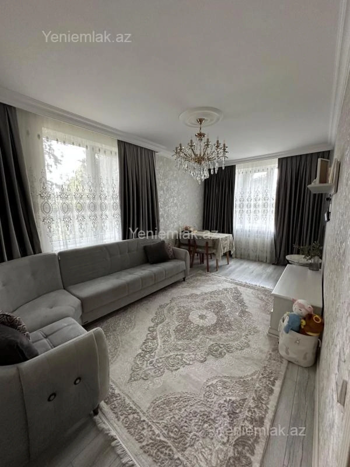 Satılır 2 otaqlı köhnə tikili 60 m²