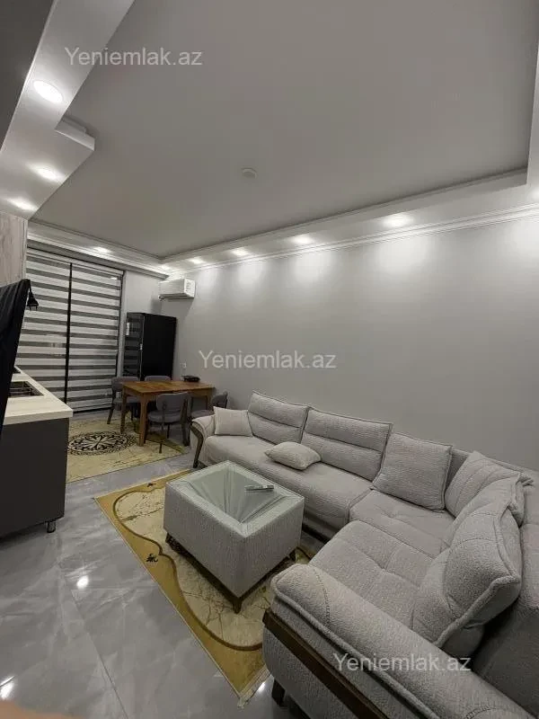 Satılır 2 otaqlı yeni tikili 61 m²