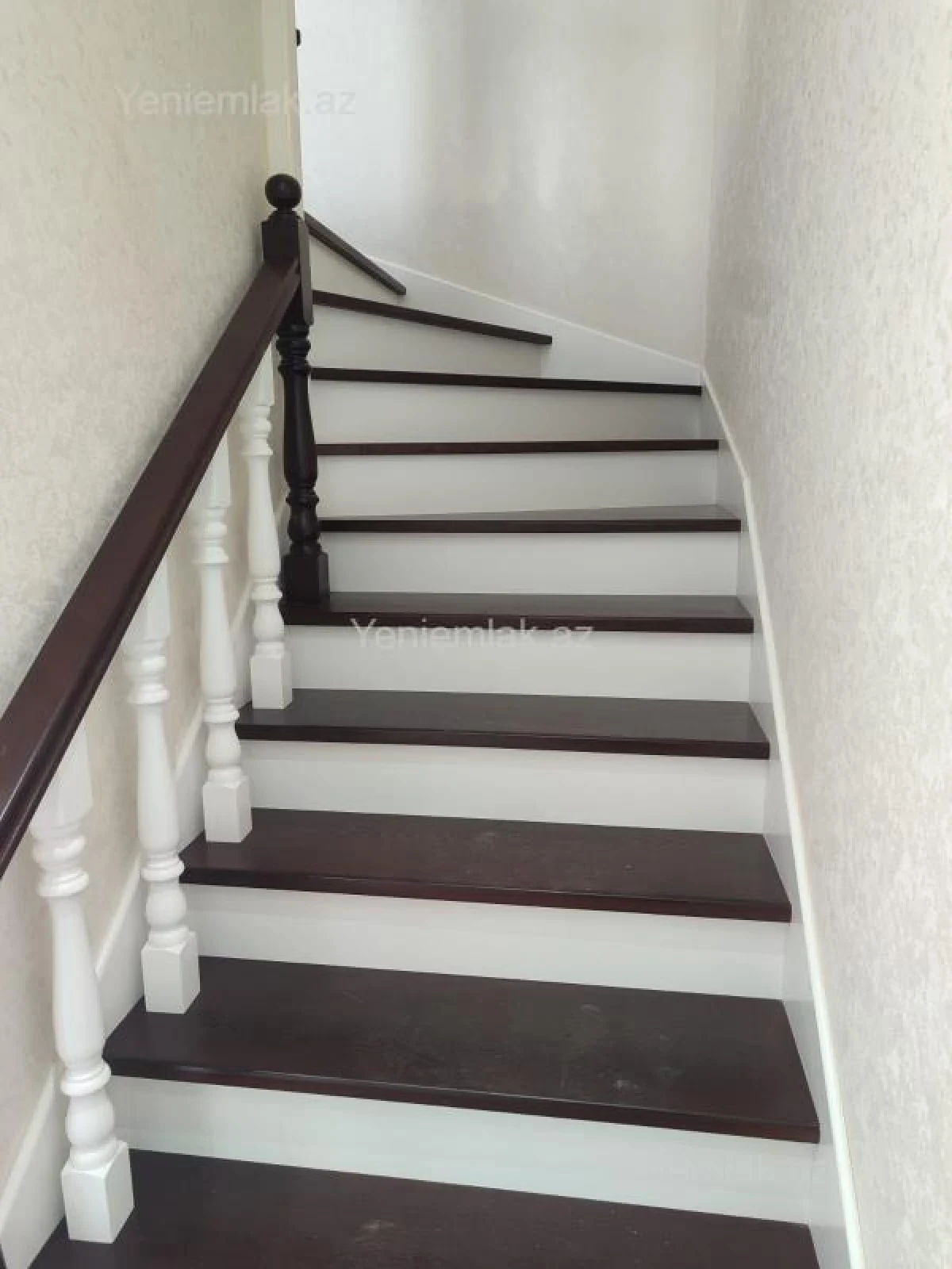Satılır 4 otaqlı həyət evi 110 m²