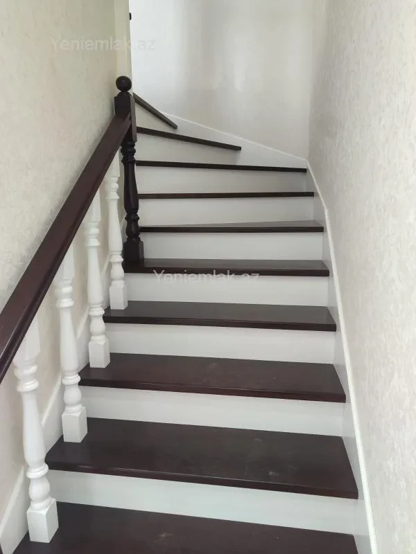 Satılır 4 otaqlı həyət evi 110 m²
