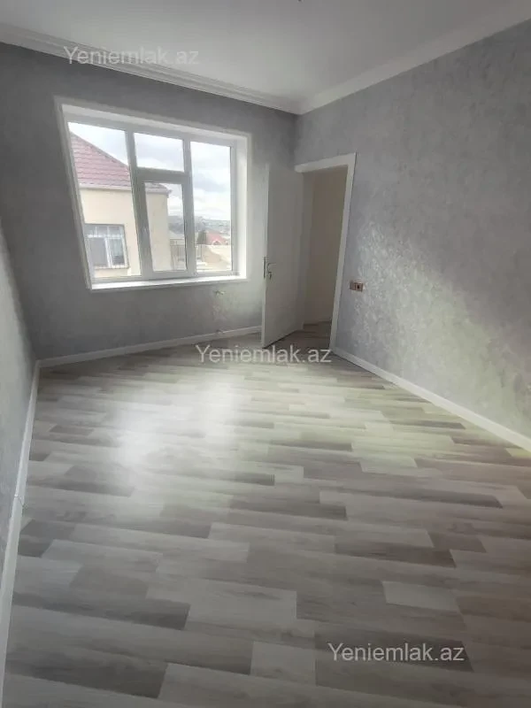 Satılır 4 otaqlı həyət evi 110 m²