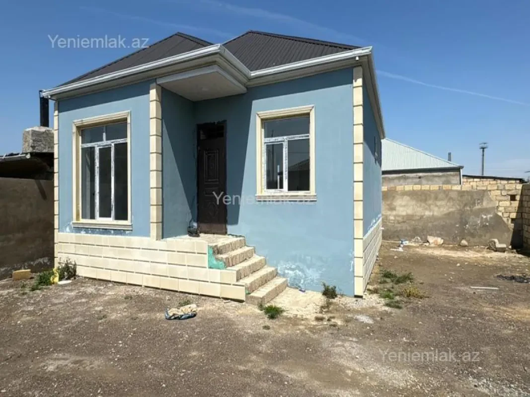 Satılır 3 otaqlı həyət evi 100 m²