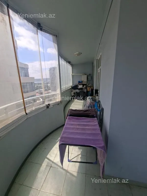 Satılır 3 otaqlı yeni tikili 100 m²