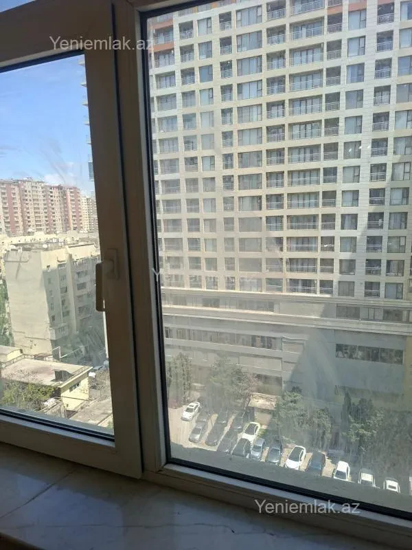 Satılır 3 otaqlı yeni tikili 100 m²