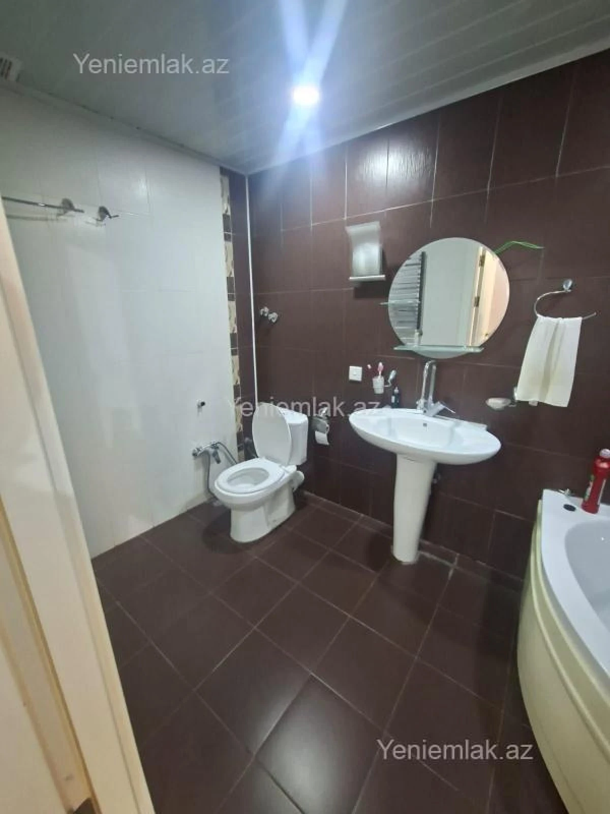 Satılır 3 otaqlı yeni tikili 100 m²