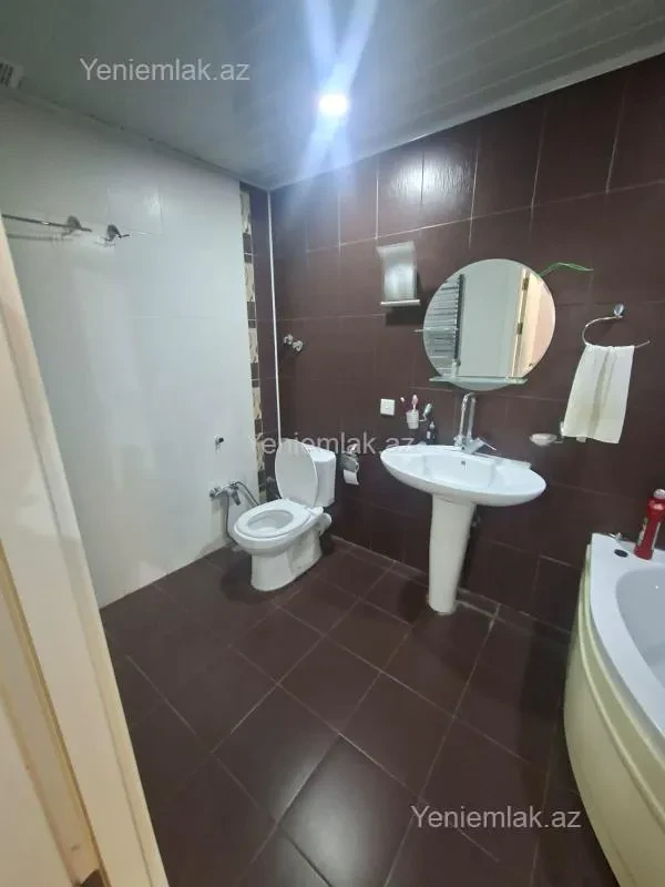 Satılır 3 otaqlı yeni tikili 100 m²