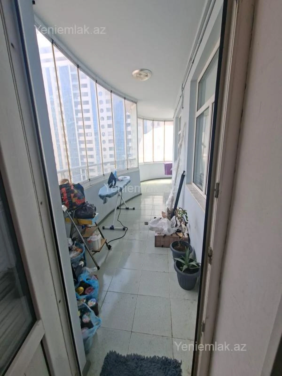 Satılır 3 otaqlı yeni tikili 100 m²