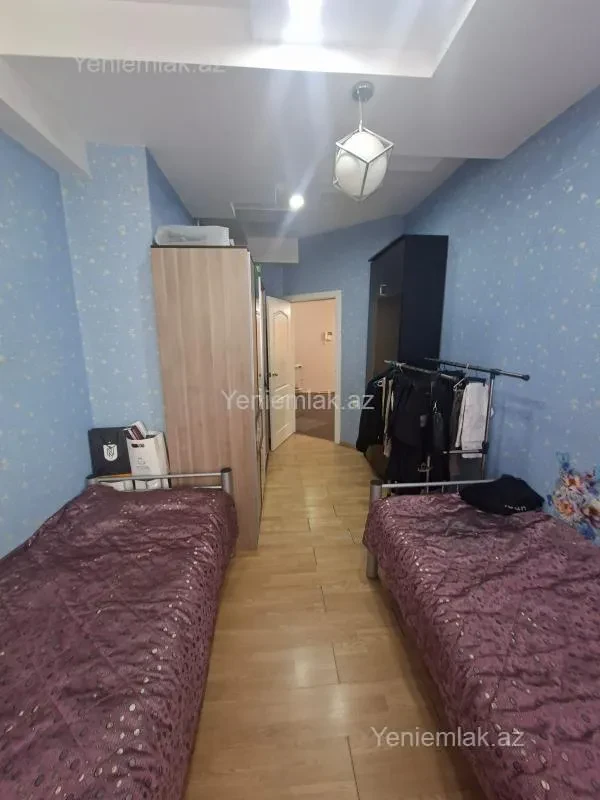 Satılır 3 otaqlı yeni tikili 100 m²